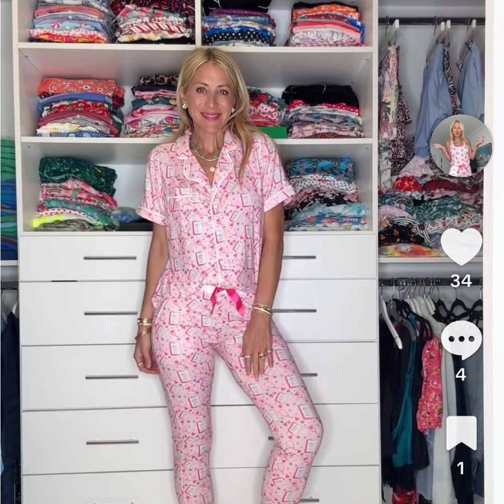 Jordann Jammie’s- Nurse/Healthcare jogger jammie set (NIB) MSRP $48 - Picture 2 of 3